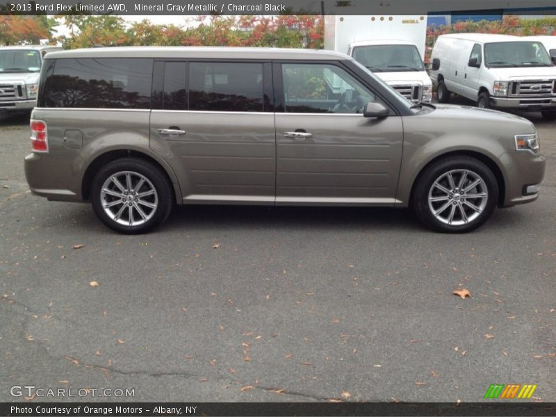 Mineral Gray Metallic / Charcoal Black 2013 Ford Flex Limited AWD