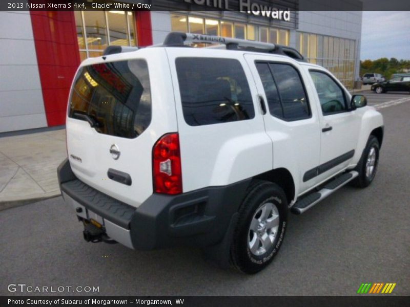 Glacier White / Gray 2013 Nissan Xterra S 4x4