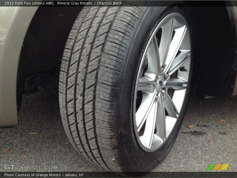 Mineral Gray Metallic / Charcoal Black 2013 Ford Flex Limited AWD