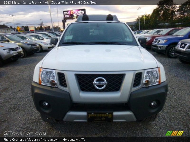 Glacier White / Pro-4X Gray/Steel 2013 Nissan Xterra Pro-4X 4x4