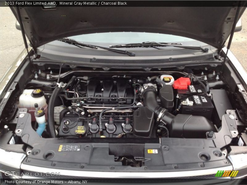 Mineral Gray Metallic / Charcoal Black 2013 Ford Flex Limited AWD