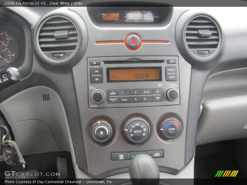 Clear White / Gray 2008 Kia Rondo LX V6