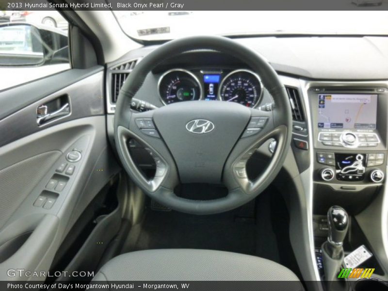 Black Onyx Pearl / Gray 2013 Hyundai Sonata Hybrid Limited
