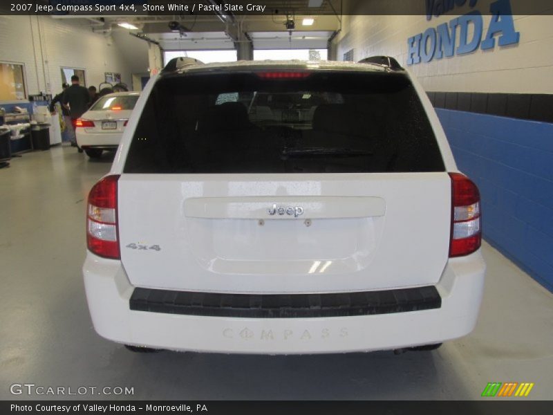 Stone White / Pastel Slate Gray 2007 Jeep Compass Sport 4x4
