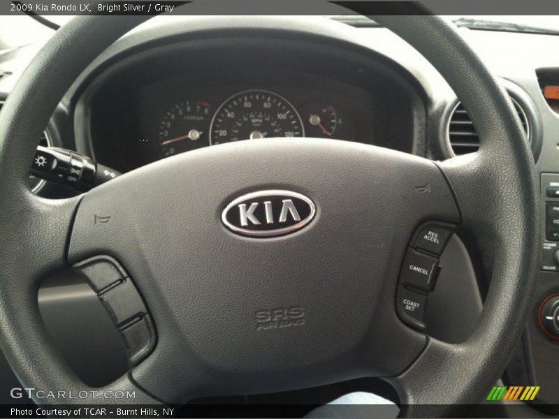 Bright Silver / Gray 2009 Kia Rondo LX