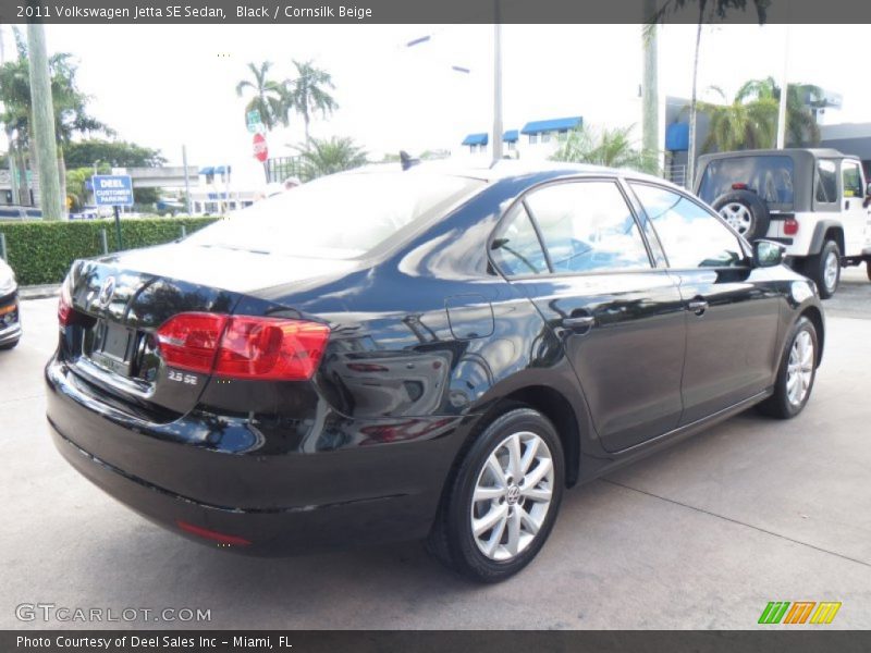 Black / Cornsilk Beige 2011 Volkswagen Jetta SE Sedan