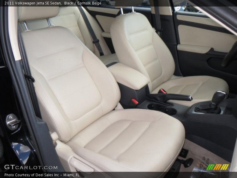 Black / Cornsilk Beige 2011 Volkswagen Jetta SE Sedan