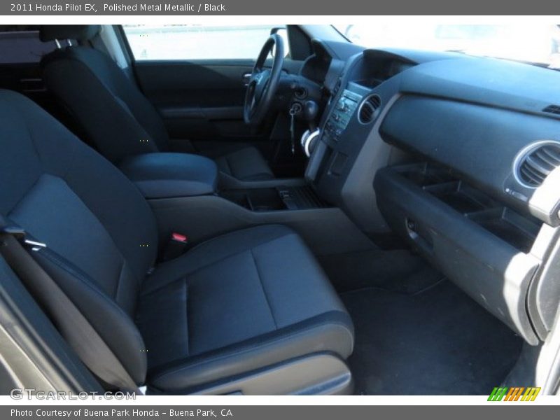 Polished Metal Metallic / Black 2011 Honda Pilot EX