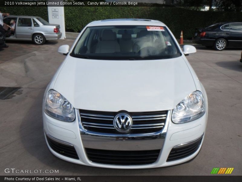 Candy White / Cornsilk Beige 2010 Volkswagen Jetta Limited Edition Sedan