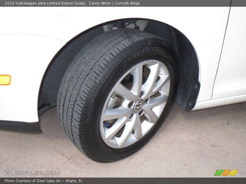 Candy White / Cornsilk Beige 2010 Volkswagen Jetta Limited Edition Sedan