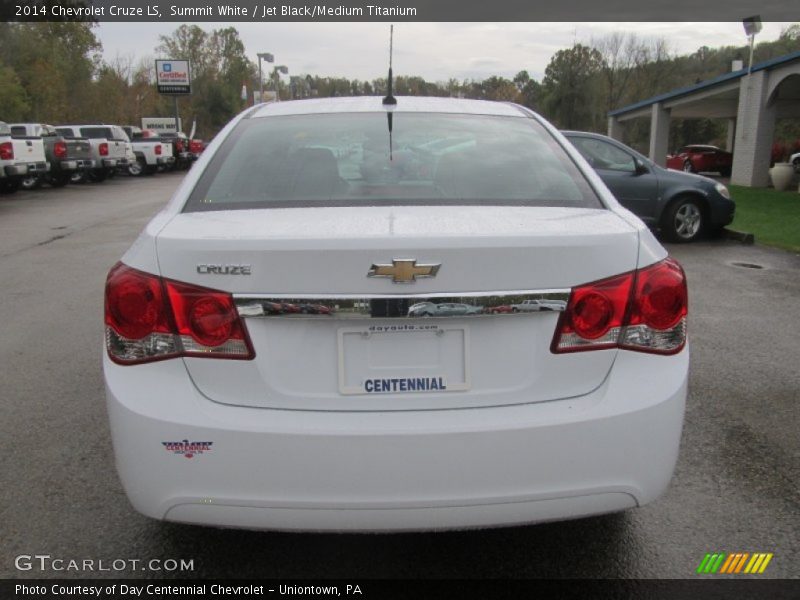 Summit White / Jet Black/Medium Titanium 2014 Chevrolet Cruze LS