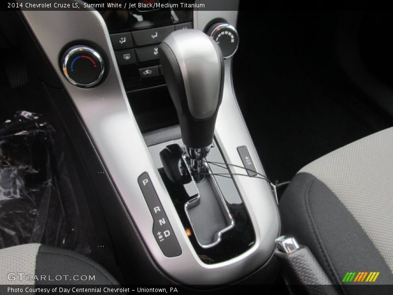 Summit White / Jet Black/Medium Titanium 2014 Chevrolet Cruze LS