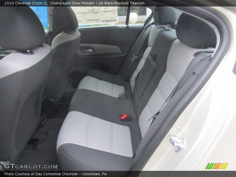 Champagne Silver Metallic / Jet Black/Medium Titanium 2014 Chevrolet Cruze LS