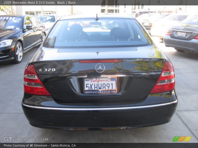 Black / Black 2005 Mercedes-Benz E 320 Sedan