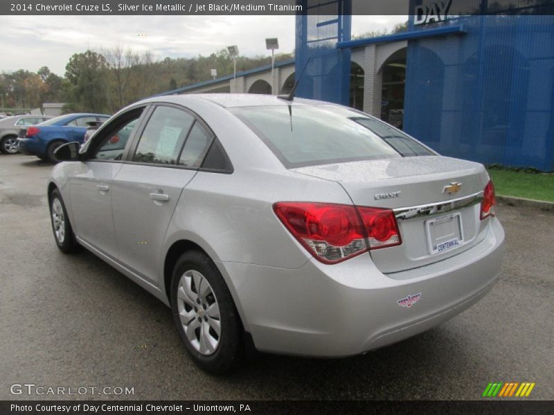 Silver Ice Metallic / Jet Black/Medium Titanium 2014 Chevrolet Cruze LS