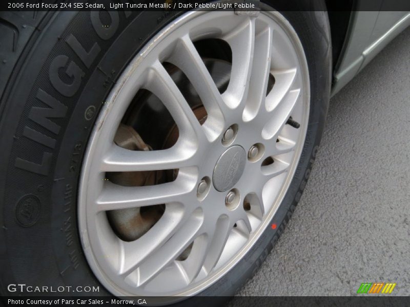 Light Tundra Metallic / Dark Pebble/Light Pebble 2006 Ford Focus ZX4 SES Sedan