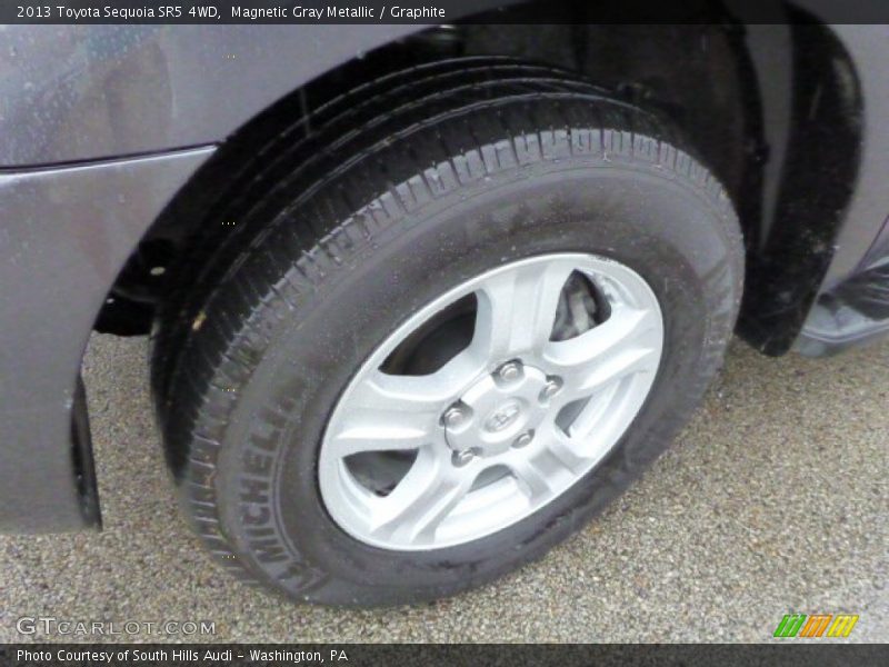 Magnetic Gray Metallic / Graphite 2013 Toyota Sequoia SR5 4WD