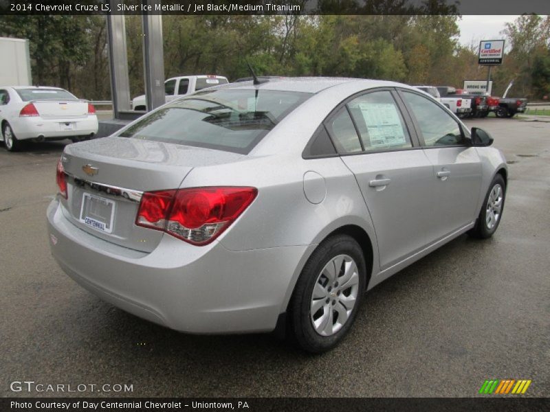 Silver Ice Metallic / Jet Black/Medium Titanium 2014 Chevrolet Cruze LS