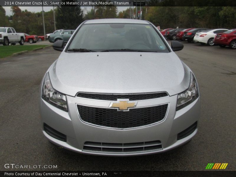 Silver Ice Metallic / Jet Black/Medium Titanium 2014 Chevrolet Cruze LS