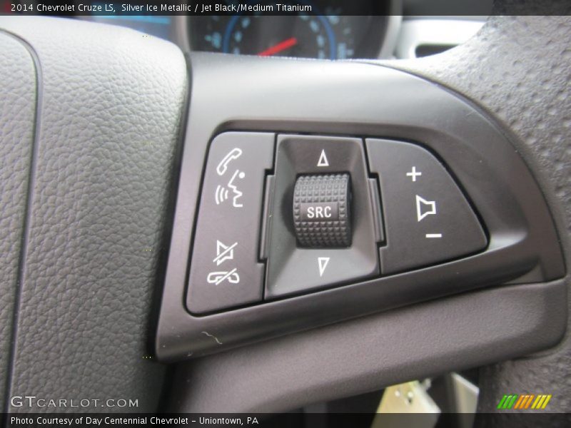 Silver Ice Metallic / Jet Black/Medium Titanium 2014 Chevrolet Cruze LS