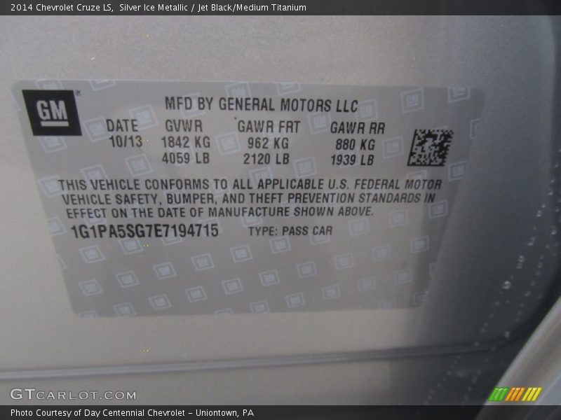 Silver Ice Metallic / Jet Black/Medium Titanium 2014 Chevrolet Cruze LS