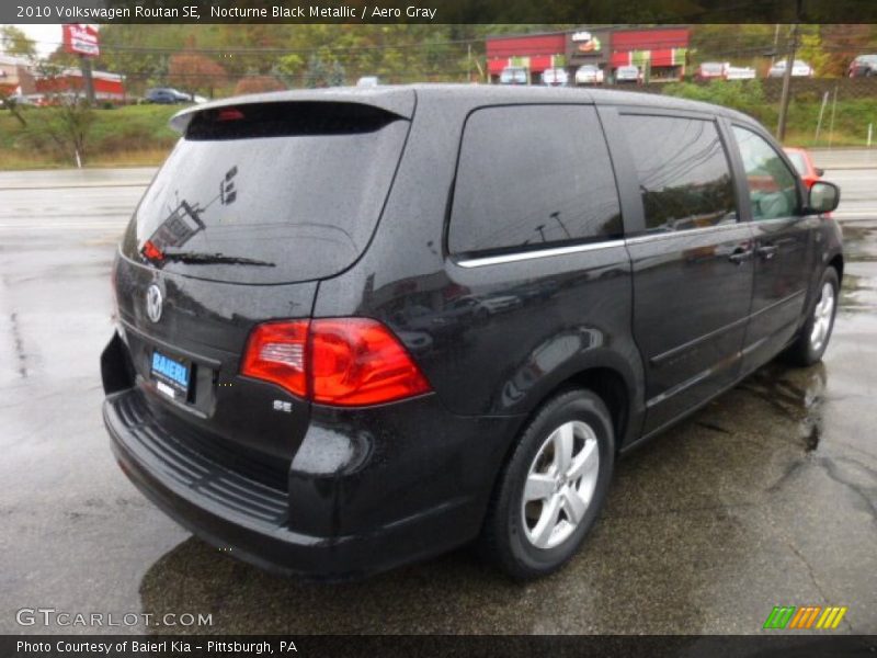 Nocturne Black Metallic / Aero Gray 2010 Volkswagen Routan SE