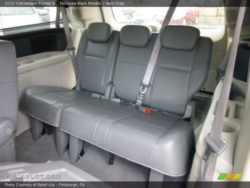 Nocturne Black Metallic / Aero Gray 2010 Volkswagen Routan SE