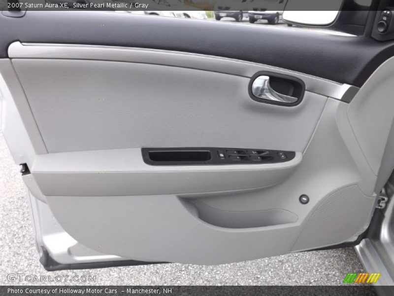 Silver Pearl Metallic / Gray 2007 Saturn Aura XE