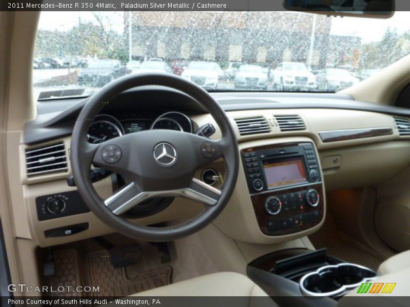 Paladium Silver Metallic / Cashmere 2011 Mercedes-Benz R 350 4Matic