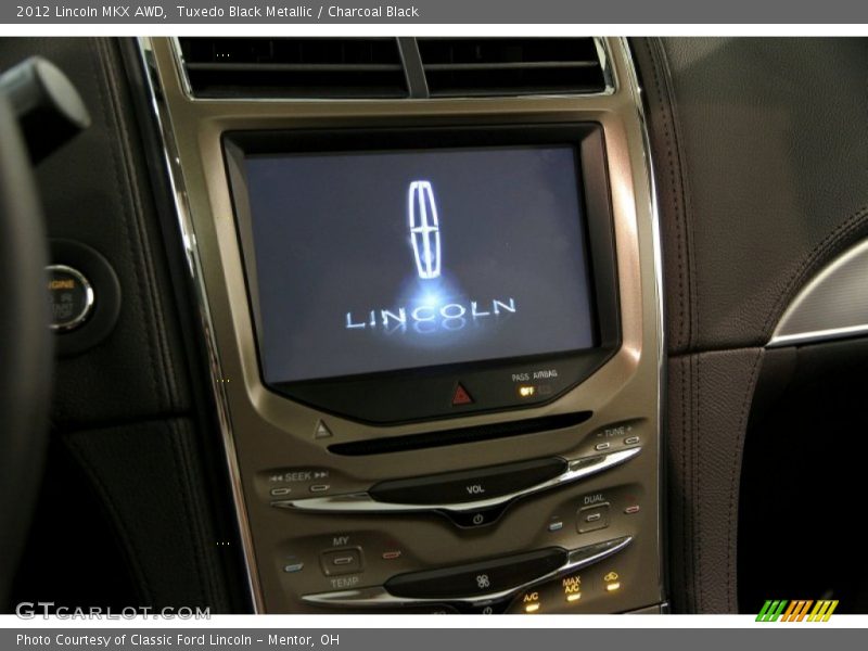 Tuxedo Black Metallic / Charcoal Black 2012 Lincoln MKX AWD