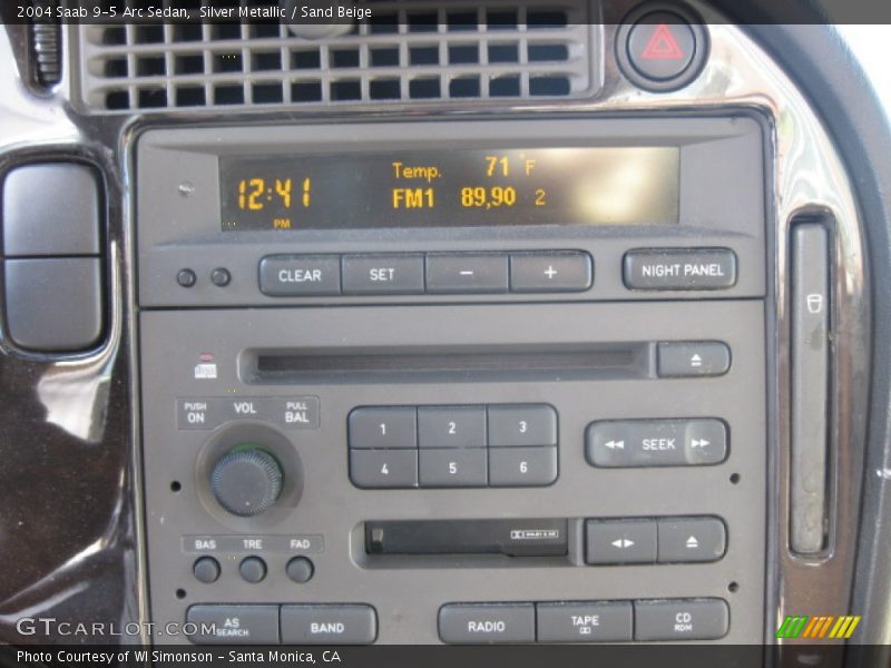 Silver Metallic / Sand Beige 2004 Saab 9-5 Arc Sedan
