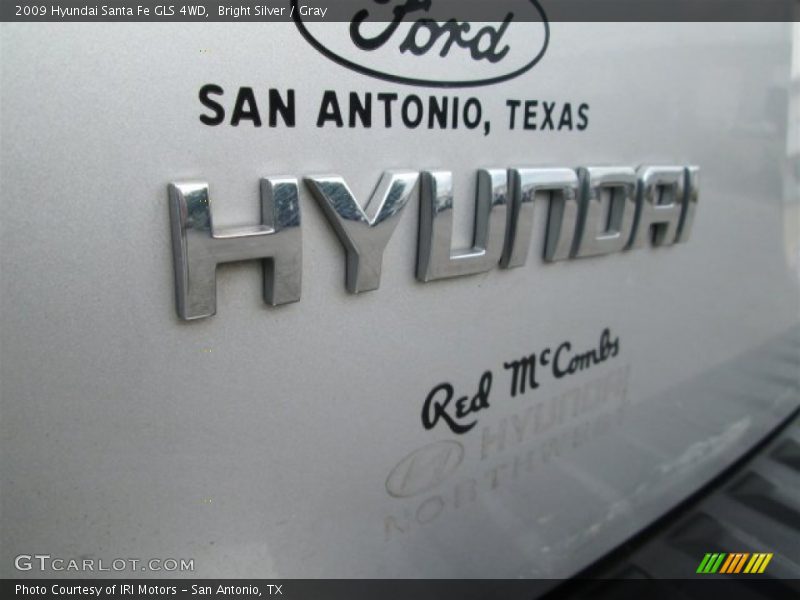 Bright Silver / Gray 2009 Hyundai Santa Fe GLS 4WD