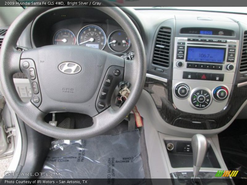 Bright Silver / Gray 2009 Hyundai Santa Fe GLS 4WD