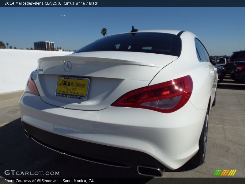 Cirrus White / Black 2014 Mercedes-Benz CLA 250