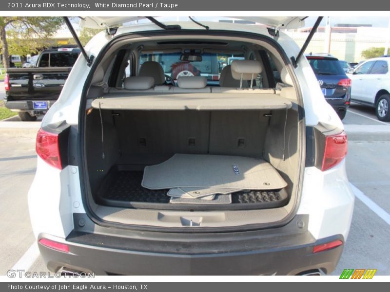 White Diamond Pearl / Taupe 2011 Acura RDX Technology