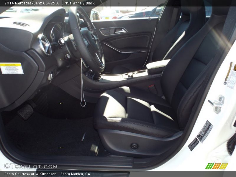 Cirrus White / Black 2014 Mercedes-Benz CLA 250