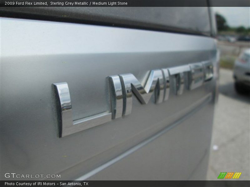 Sterling Grey Metallic / Medium Light Stone 2009 Ford Flex Limited
