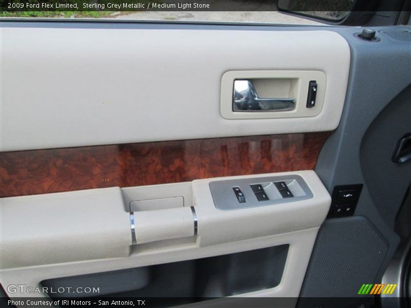 Sterling Grey Metallic / Medium Light Stone 2009 Ford Flex Limited
