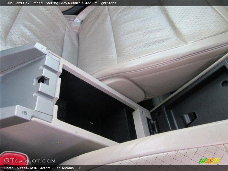 Sterling Grey Metallic / Medium Light Stone 2009 Ford Flex Limited