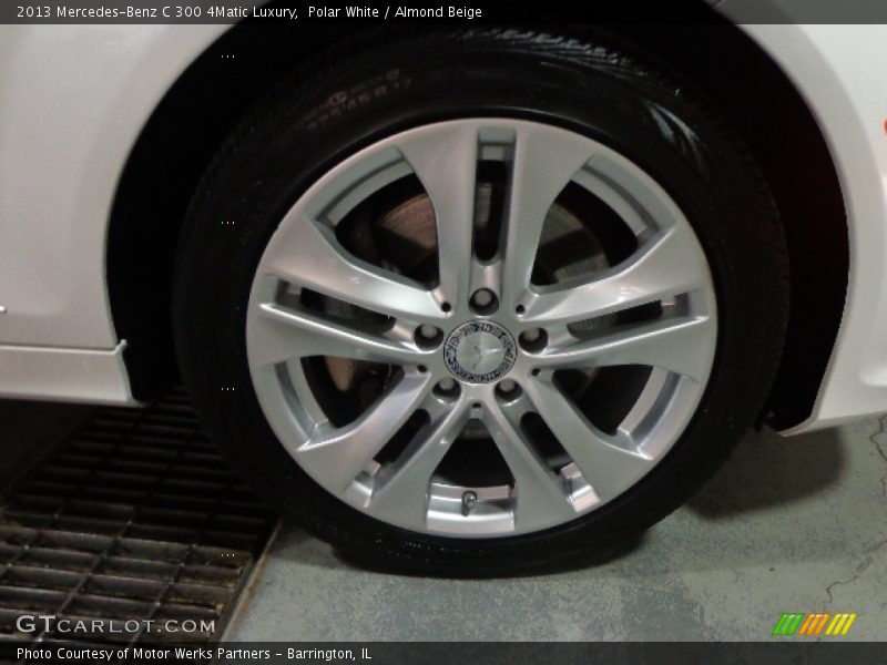 Polar White / Almond Beige 2013 Mercedes-Benz C 300 4Matic Luxury