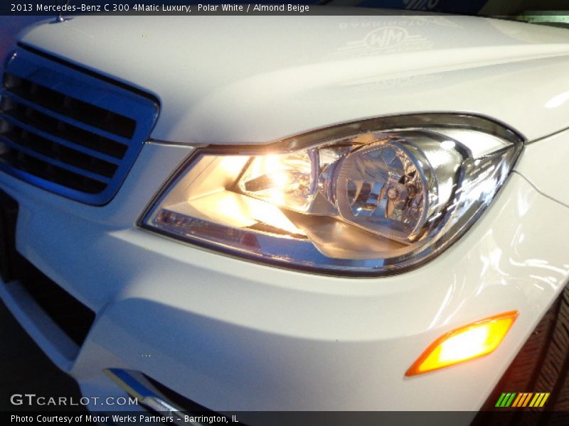 Polar White / Almond Beige 2013 Mercedes-Benz C 300 4Matic Luxury
