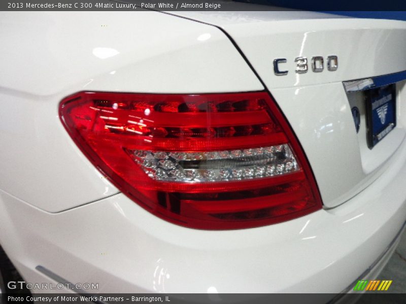 Polar White / Almond Beige 2013 Mercedes-Benz C 300 4Matic Luxury