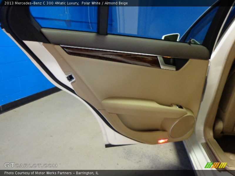 Polar White / Almond Beige 2013 Mercedes-Benz C 300 4Matic Luxury