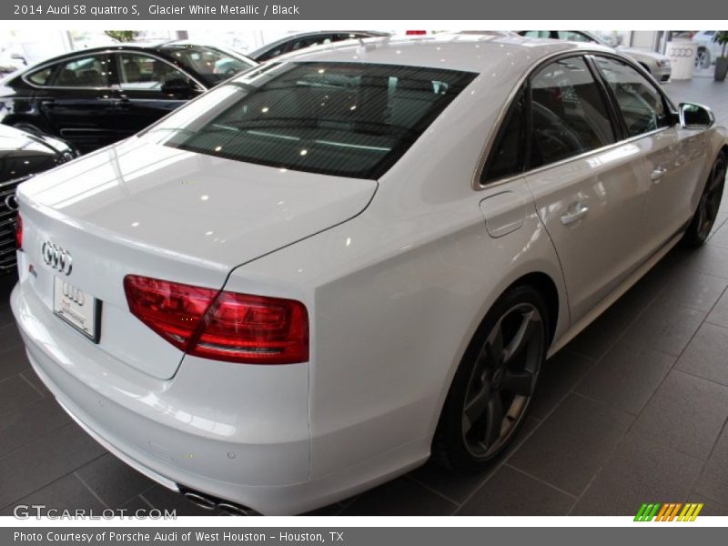 Glacier White Metallic / Black 2014 Audi S8 quattro S