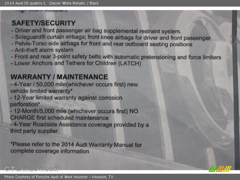 Glacier White Metallic / Black 2014 Audi S8 quattro S
