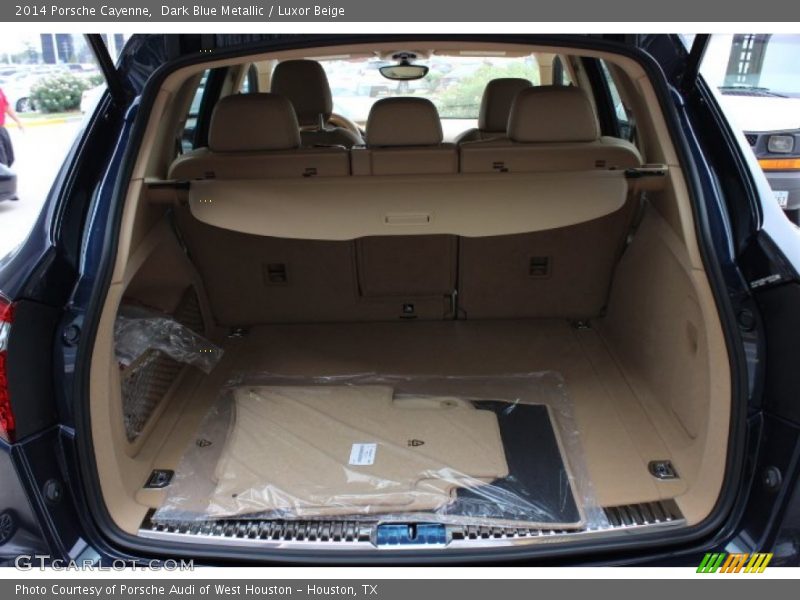  2014 Cayenne  Trunk