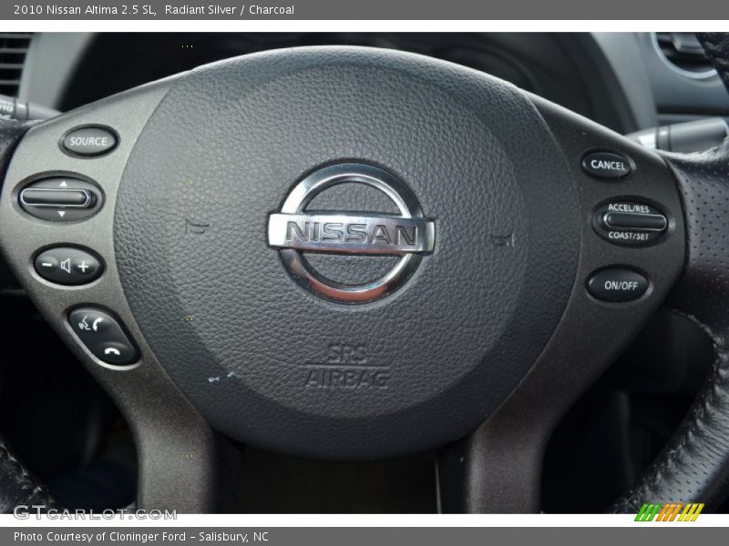 Radiant Silver / Charcoal 2010 Nissan Altima 2.5 SL