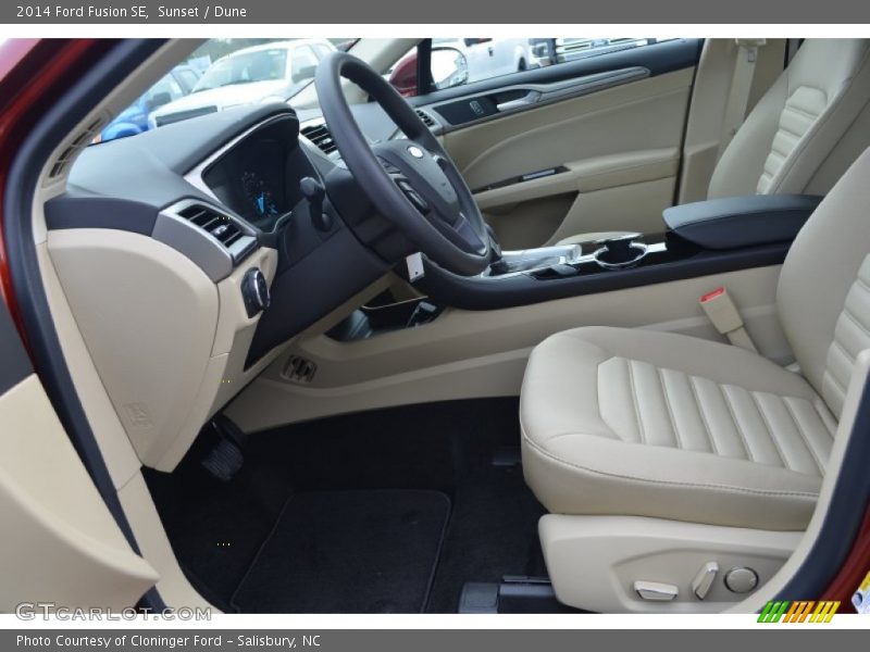 Sunset / Dune 2014 Ford Fusion SE