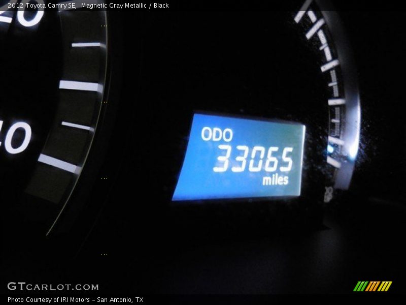 Magnetic Gray Metallic / Black 2012 Toyota Camry SE