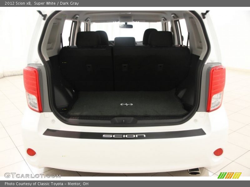 Super White / Dark Gray 2012 Scion xB